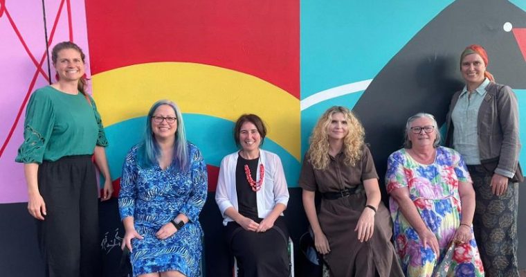 Kind Regards: fire-making as ethical resistance and anticolonial praxis with River